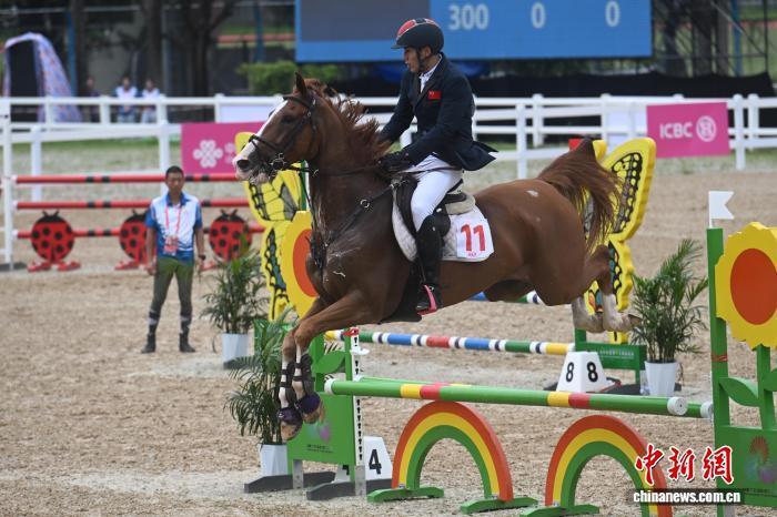 刘畅获得亚, src