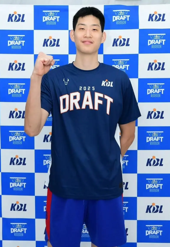 msYr, 他身高也不, img