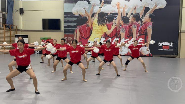 了赛场激情, le啦啦操 了赛场激情, le啦啦操